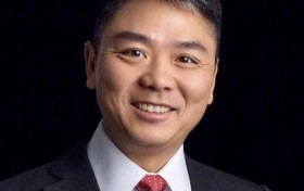 刘强东以消费者信任为基点，形成更高效的服务体系